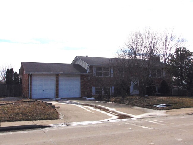 Foto del edificio - Great 4 Bedroom House In Ashland MO!