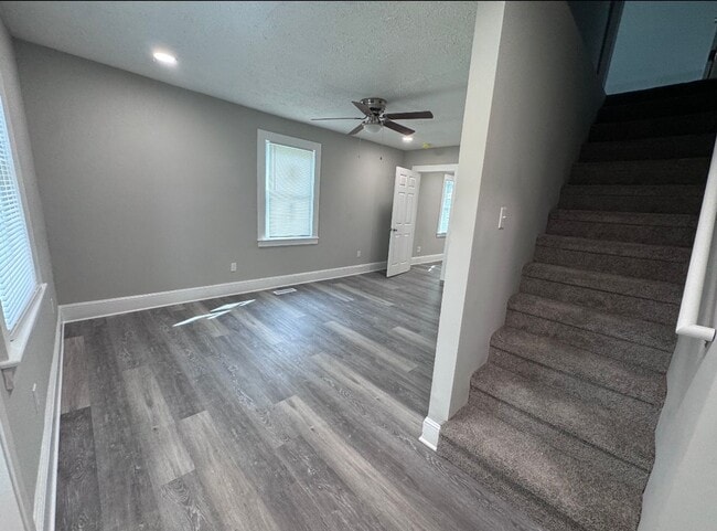 Building Photo - Cozy 4 Bed 2 Bath Bungalow