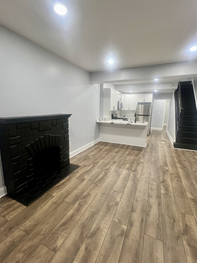 Photo - 2431 McElderry St Townhome