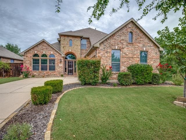 Primary Photo - 7003 Chittamwood Dr