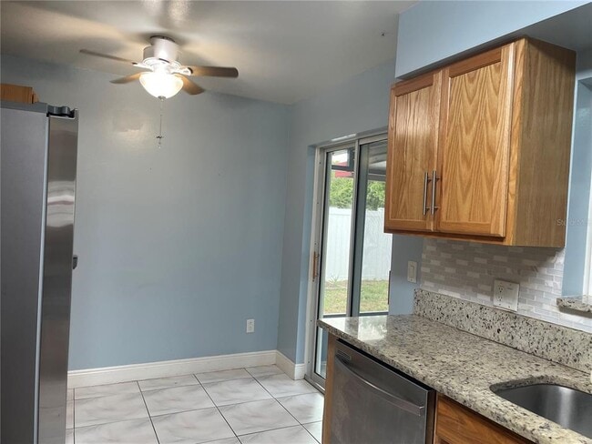Building Photo - 125 Cranfield Ct