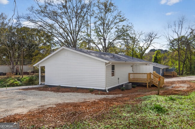 Building Photo - 483 Vine St