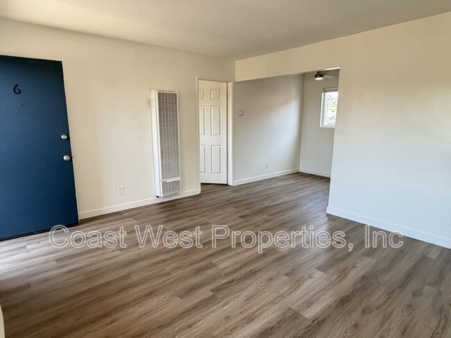 Building Photo - 816 S Orange Ave