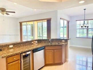 Building Photo - 8184 NW 127th Ln