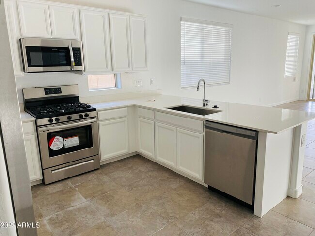 Foto del edificio - 24530 N 164th Dr