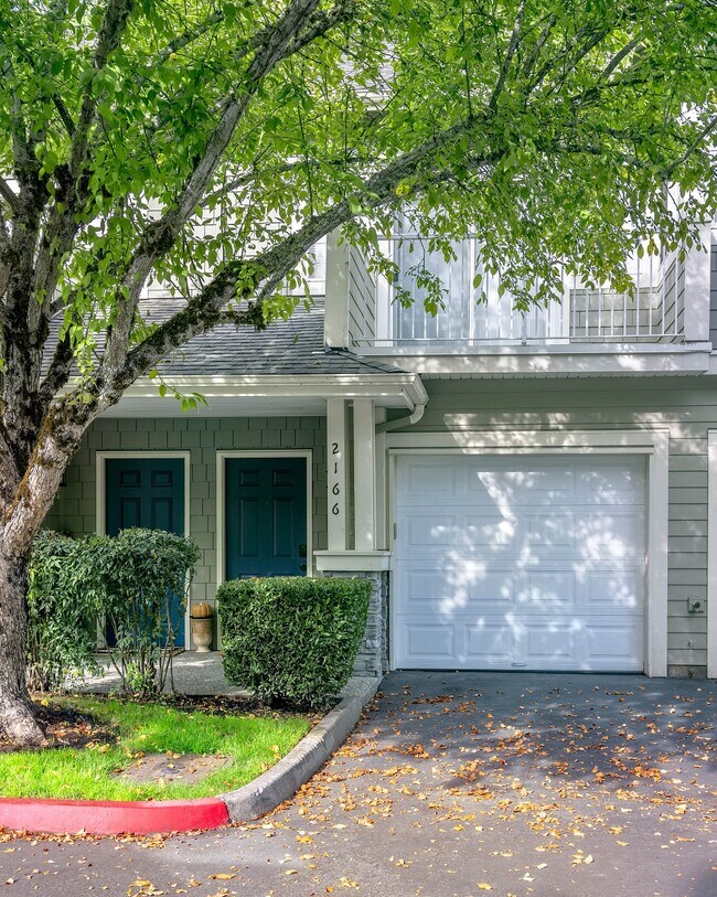 Building Photo - 2166 Newport Way NW