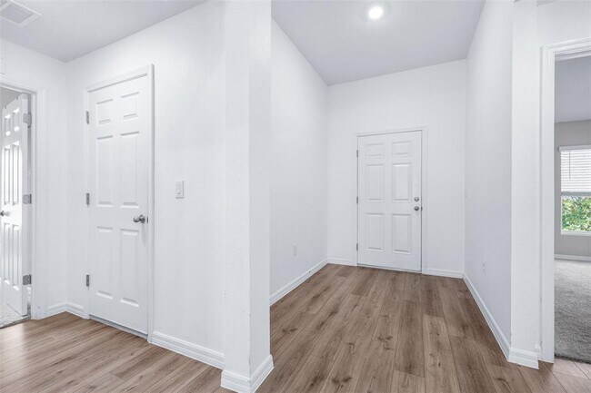 Foto del edificio - 12781 Canter Call Rd