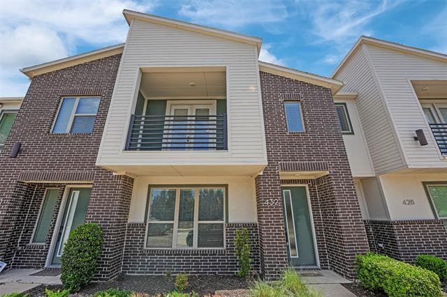 Building Photo - 432 Texas Dr