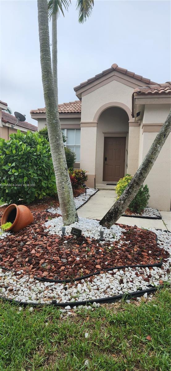 Foto del edificio - 613 Bald Cypress Rd
