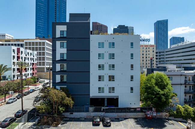 Alternative Photo - The Ingraham Apartments