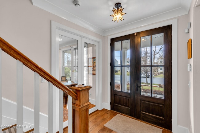 Building Photo - 513 Morris Ave