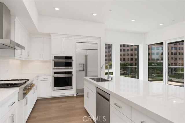 Building Photo - 1301 Rivington