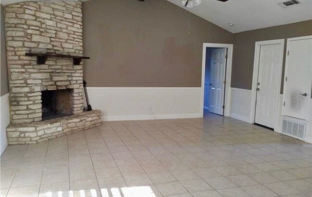 Building Photo - Hitching Post