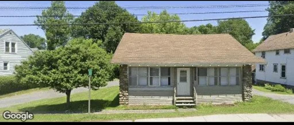 Primary Photo - 8615 Seneca Tpke
