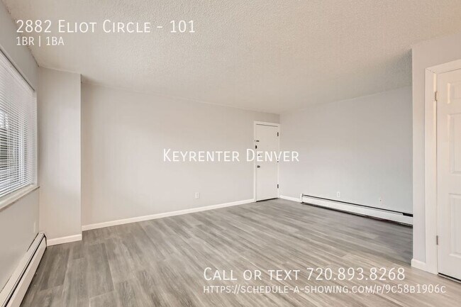 Building Photo - Newly Renovated Charming 1 Bedroom Apartme...