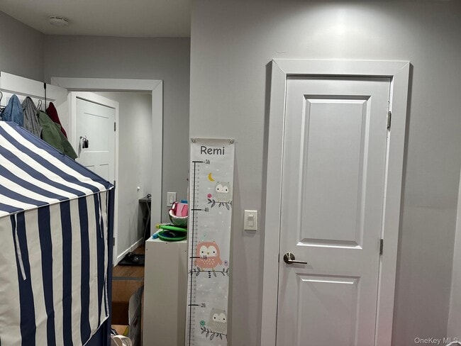 Foto del edificio - 71 Lannon Pl