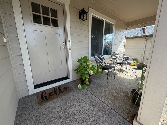 Building Photo - Coming soon 3 Bedroom 2 bath with bonus room House