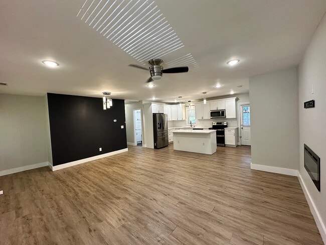 Photo - Room in House on Ridgeland Dr