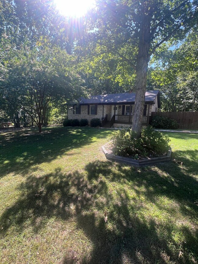 Foto del edificio - 3 Bedroom House in Rustburg