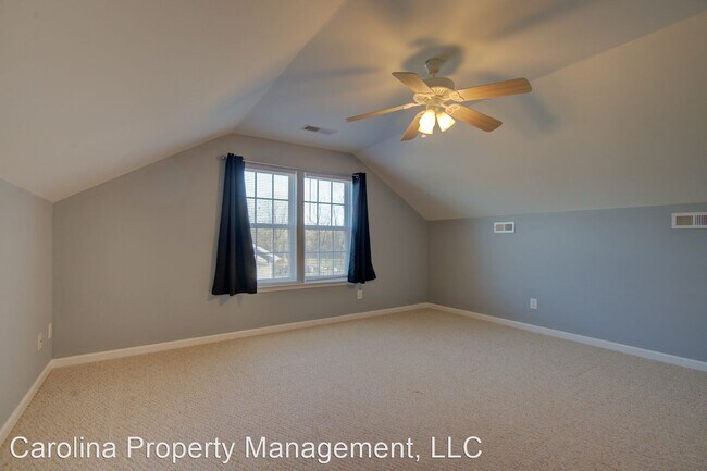 Foto del edificio - 4 br, 2 bath House - 2712 Thornburg Ct