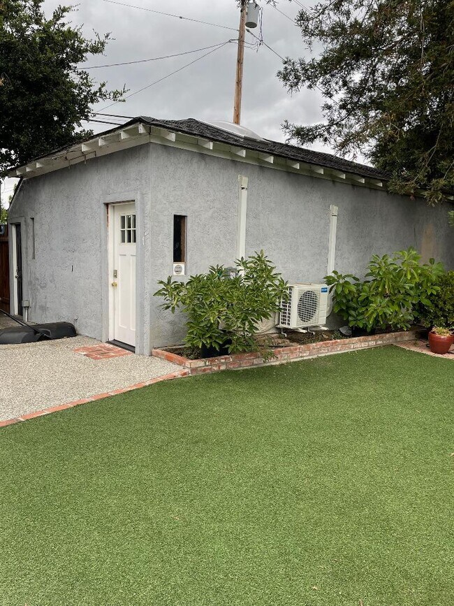 Building Photo - 171 W Portola Ave