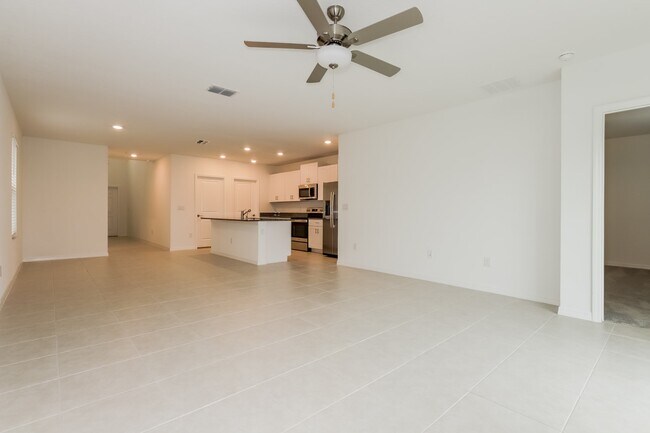 Building Photo - 11028 Radiant Shore Loop