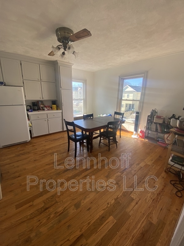Photo - 308 Pawtucket St House