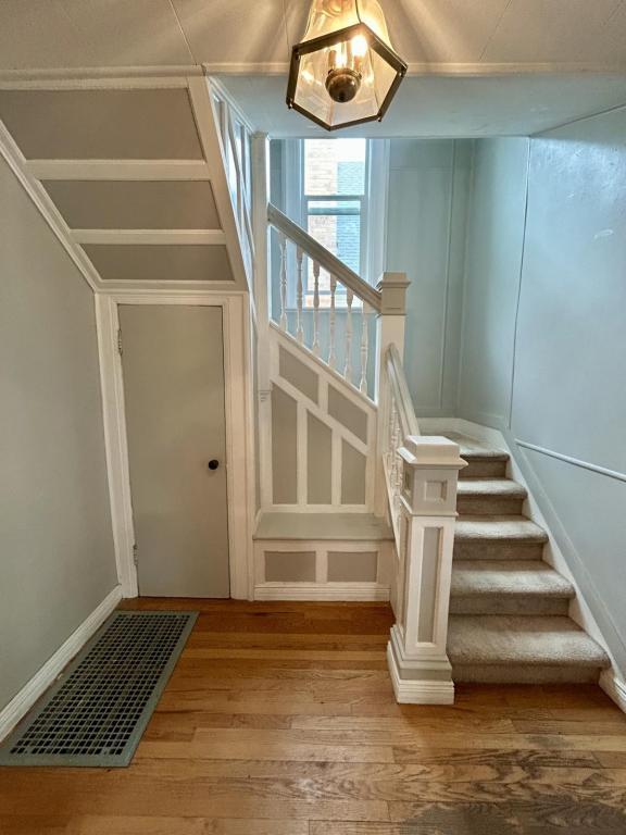 Foto del edificio - 625 Rudd Ave