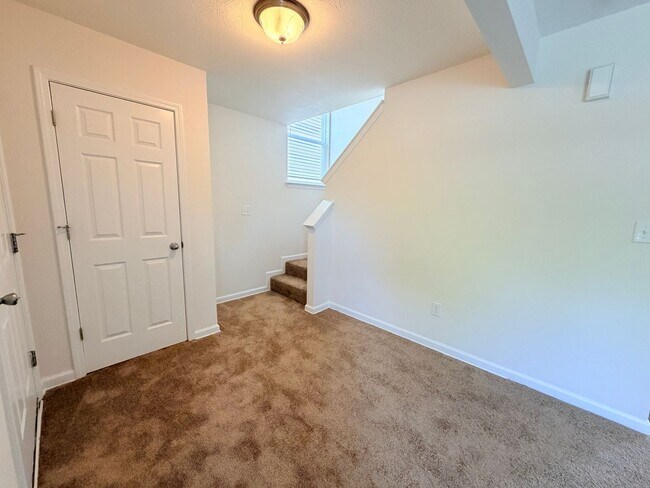 Building Photo - 2375 Bristol Dr