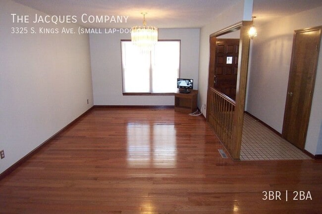 Building Photo - Very Nice Clean 3 Bedroom 2 Bath in Great ...