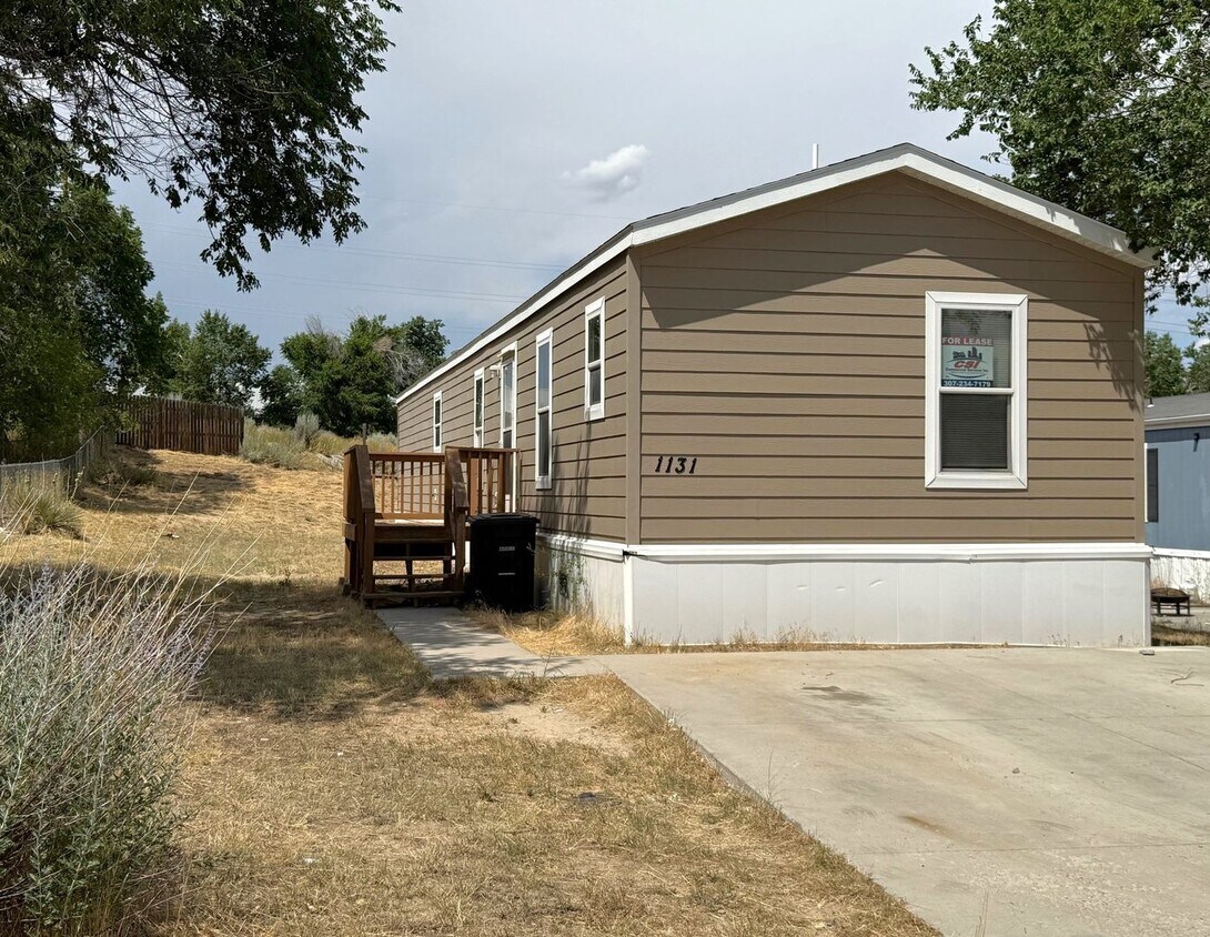 Foto principal - 3 bedroom, 2 bath Mobile Home