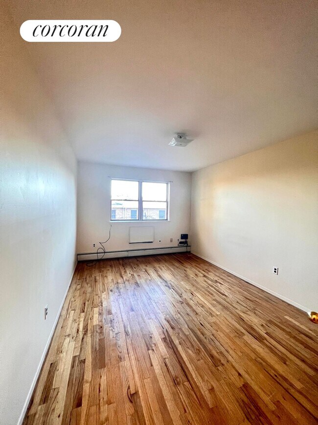 Building Photo - 6 Terrace Pl