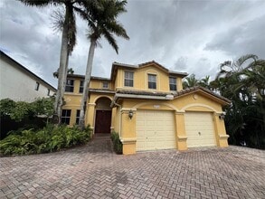 Building Photo - 2155 SW 156th Ct