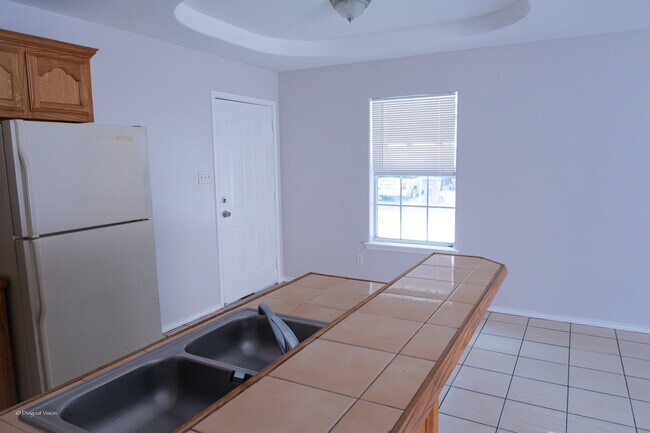 Foto del edificio - 1519 Orlando St