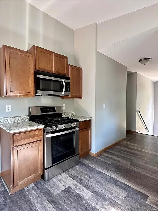 Building Photo - 525 S Jefferson Ave