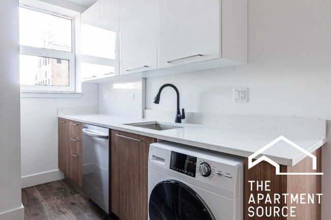 Foto del edificio - 941 W Carmen Ave