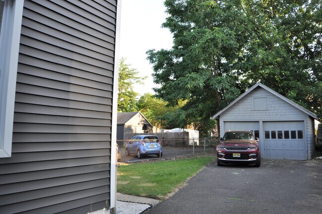 Foto del edificio - 107 Winslow Plz