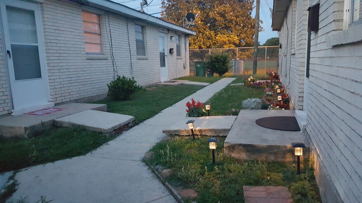 Primary Photo - 2607 Wytchwood Dr