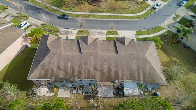 Foto del edificio - 2720 Merrieweather Ln