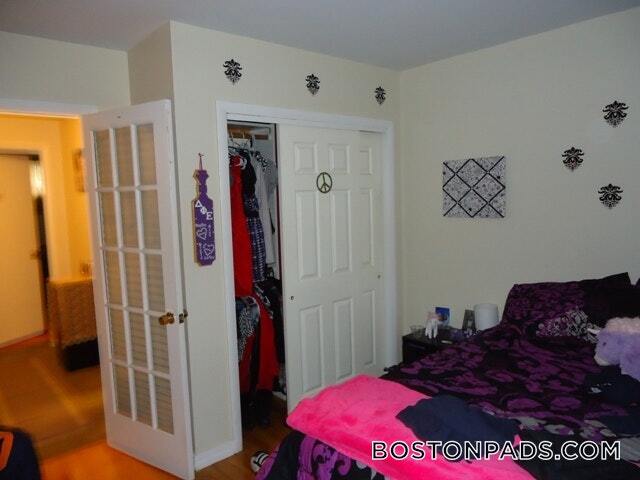 Building Photo - 49 Symphony Rd