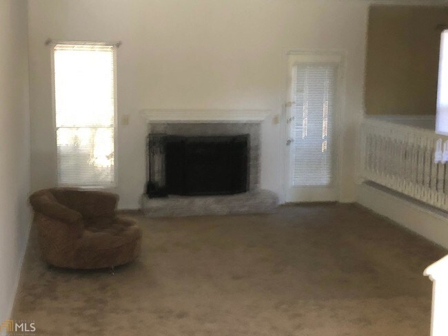 Building Photo - 5520 Mountain Springs Cir