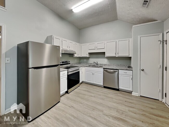 Building Photo - 85 Melton Way