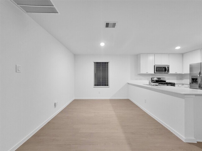 Foto del edificio - 21638 Cottonwood Mdws Trl