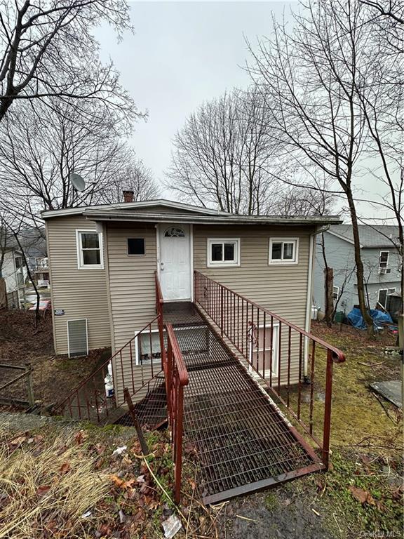 Building Photo - 42 Ulster Ave