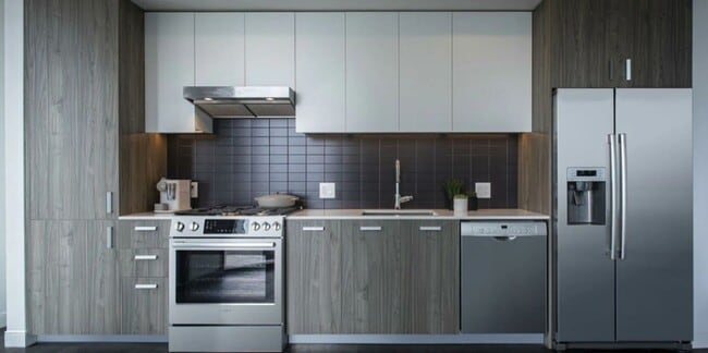 Foto del edificio - 455 E Waterside Dr