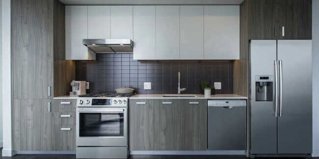 Foto del edificio - 455 E Waterside Dr