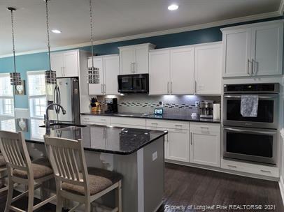 Building Photo - 3364 Amour Dr