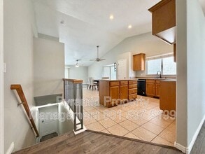 Building Photo - 12894 Cactus Berry Dr