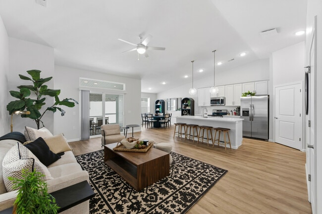 Building Photo - The Villas at Wyles Farms