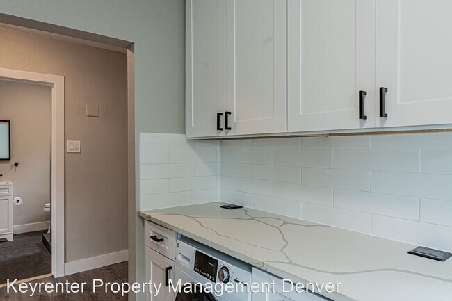 Building Photo - 1 br, 1 bath House - 3915 W 38th Ave
